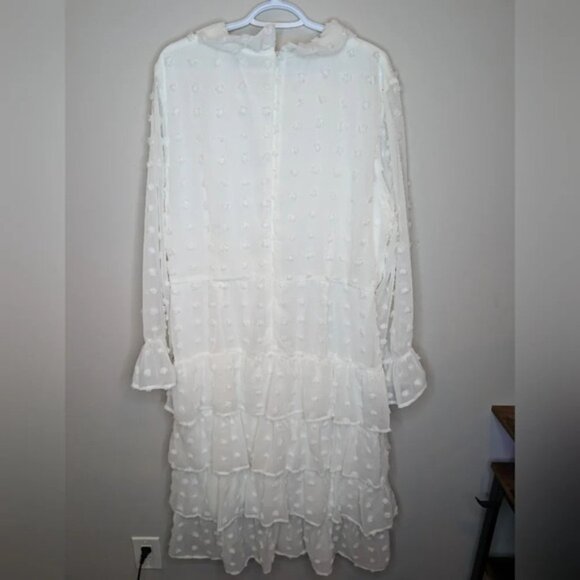 NWT BOOHOO Plus White Swiss  Polka Dot Ruffle Tiered Midi Dress Size 20 - Picture 3 of 13
